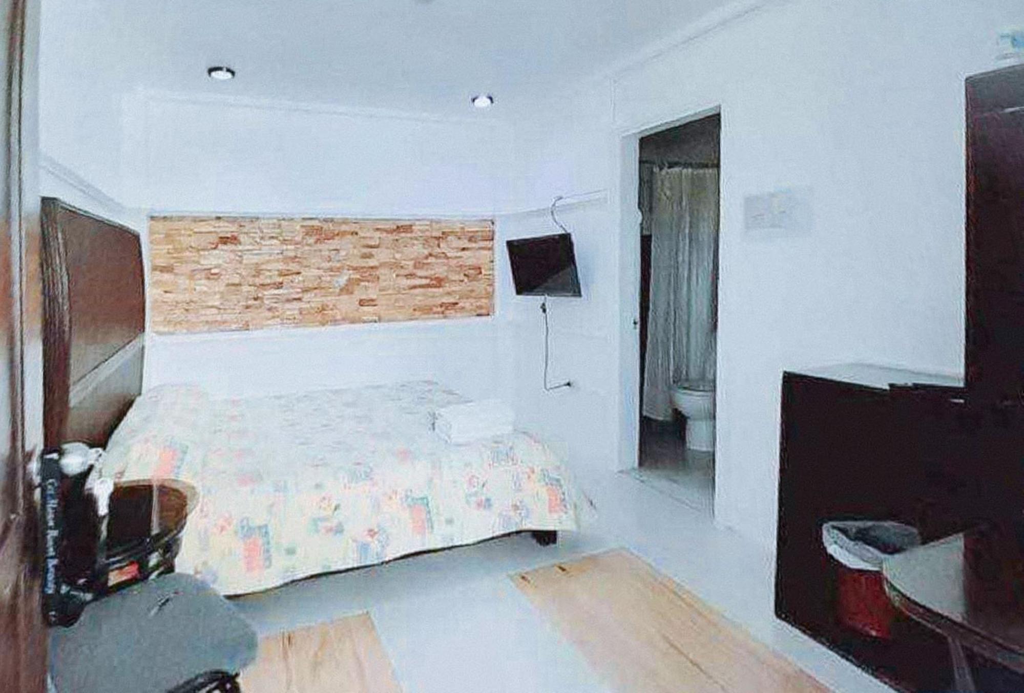 Reddoorz At Lfamili Hotel Boracay Balabag  外观 照片